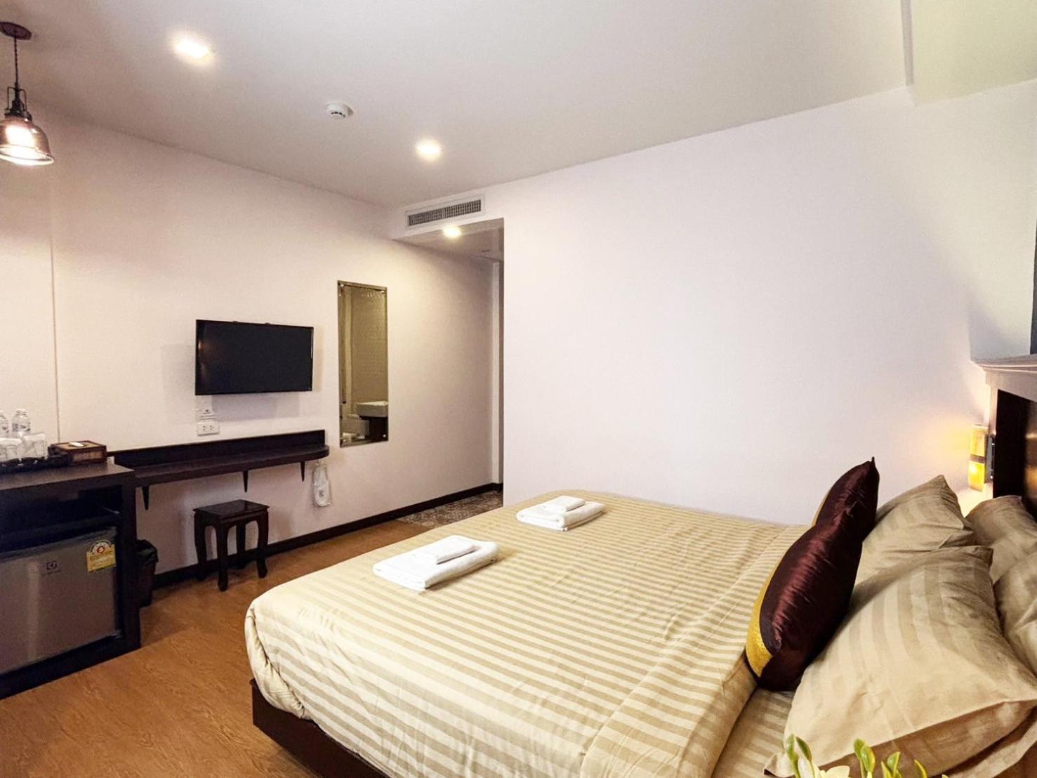 Patra Phrasing Boutique Hotel Chiang Mai Exterior photo